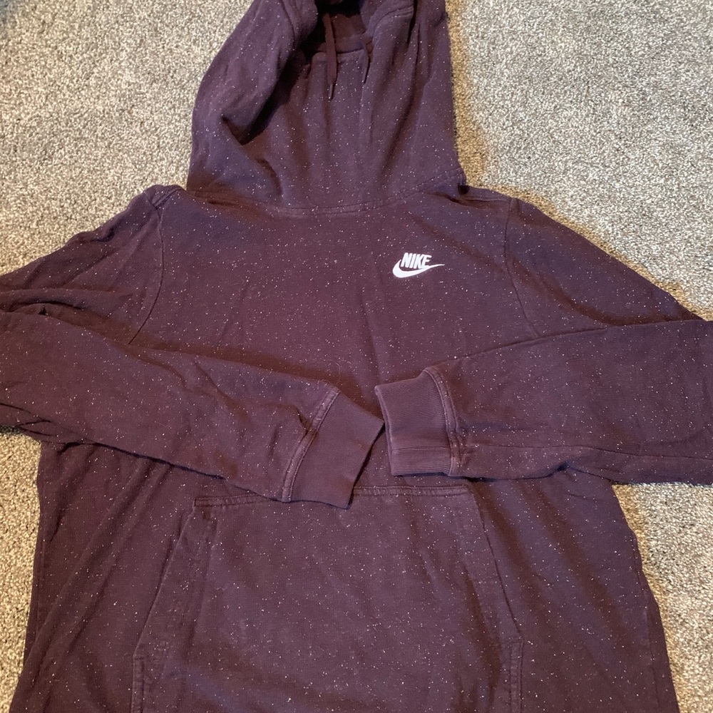 L NIKE purple sweatshirt